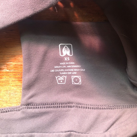 XS Namastics Madusa Work Out Bra - Picture 5 of 6